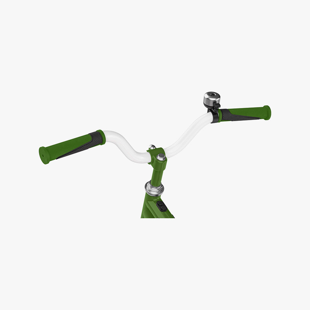 close up of the handlebar on green jetson light rider bike