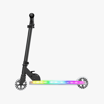 black helio x kick scooter facing left