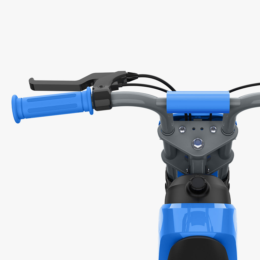 close up of handlebar on blue fort ride-on