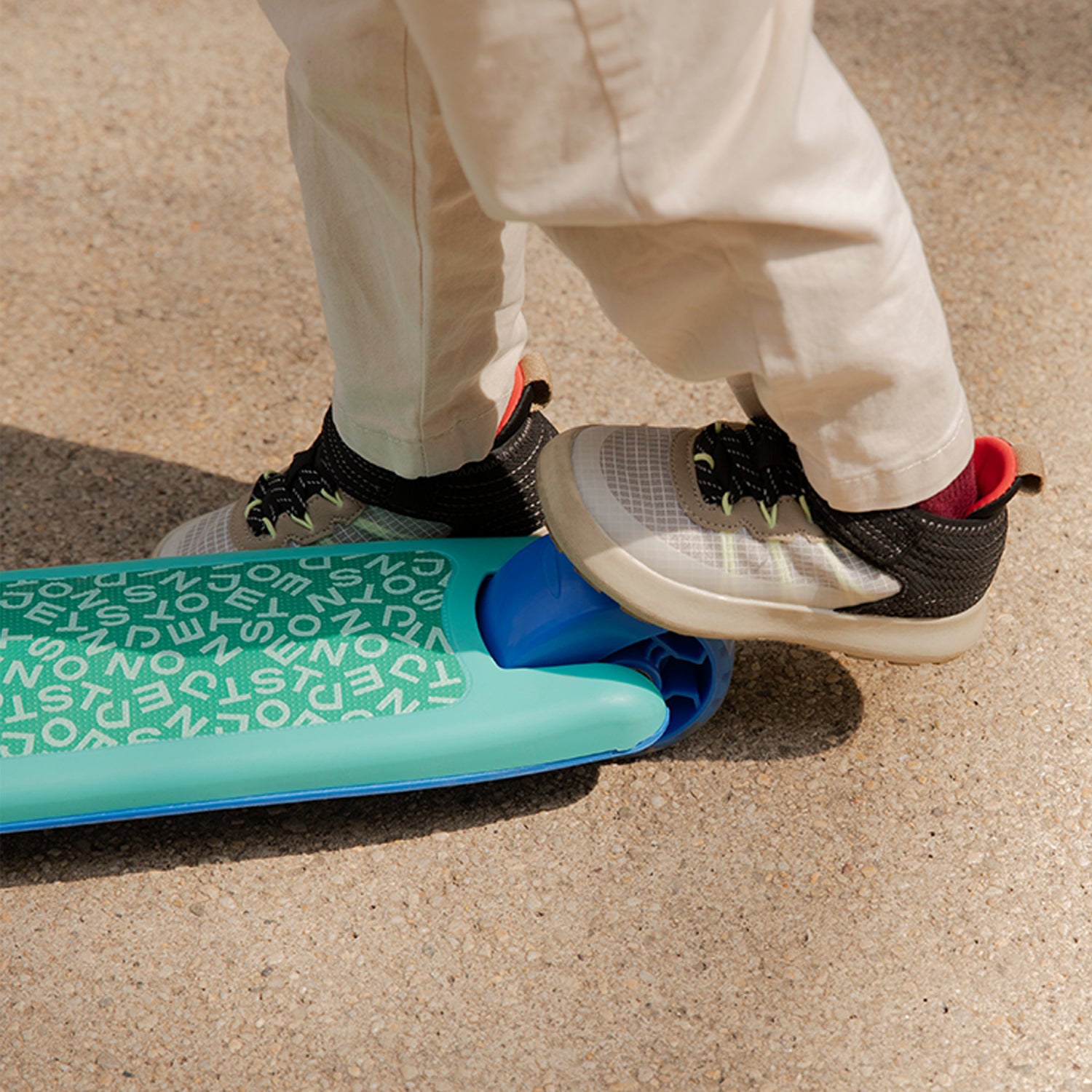 Gem Learn & Grow Kick Scooter