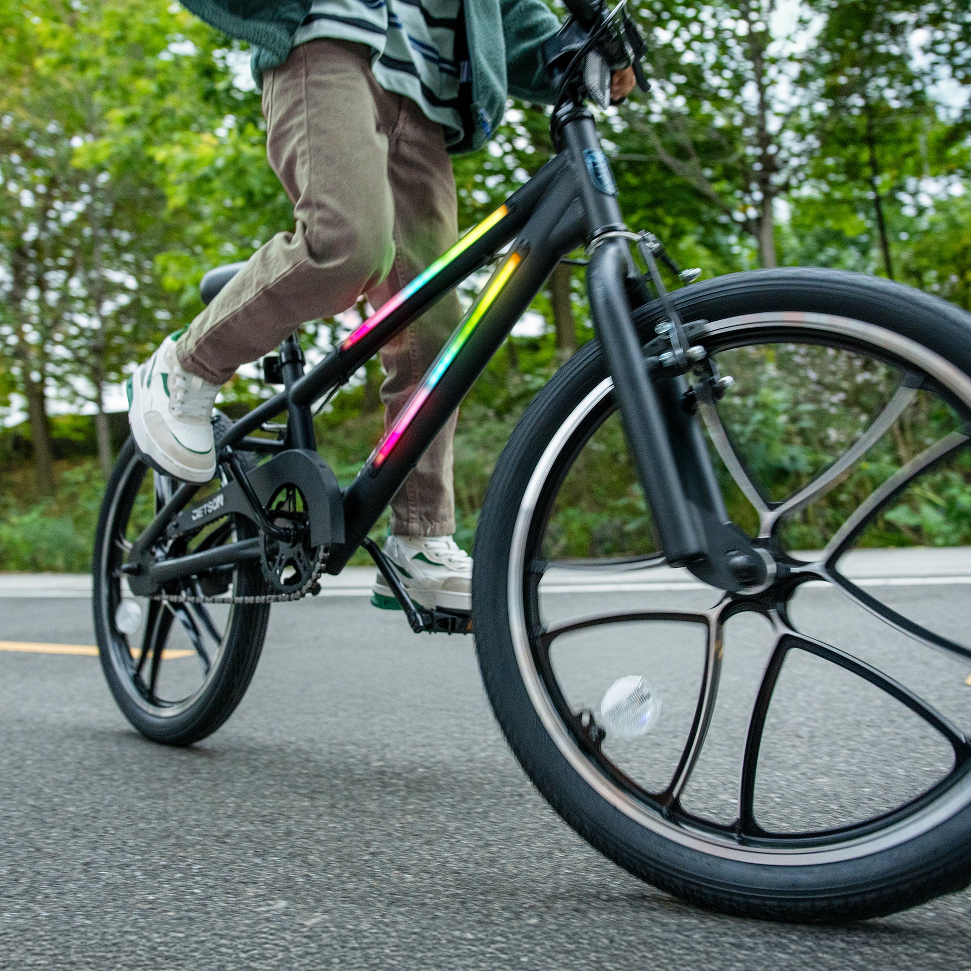 close up of front of light rider bmx bike