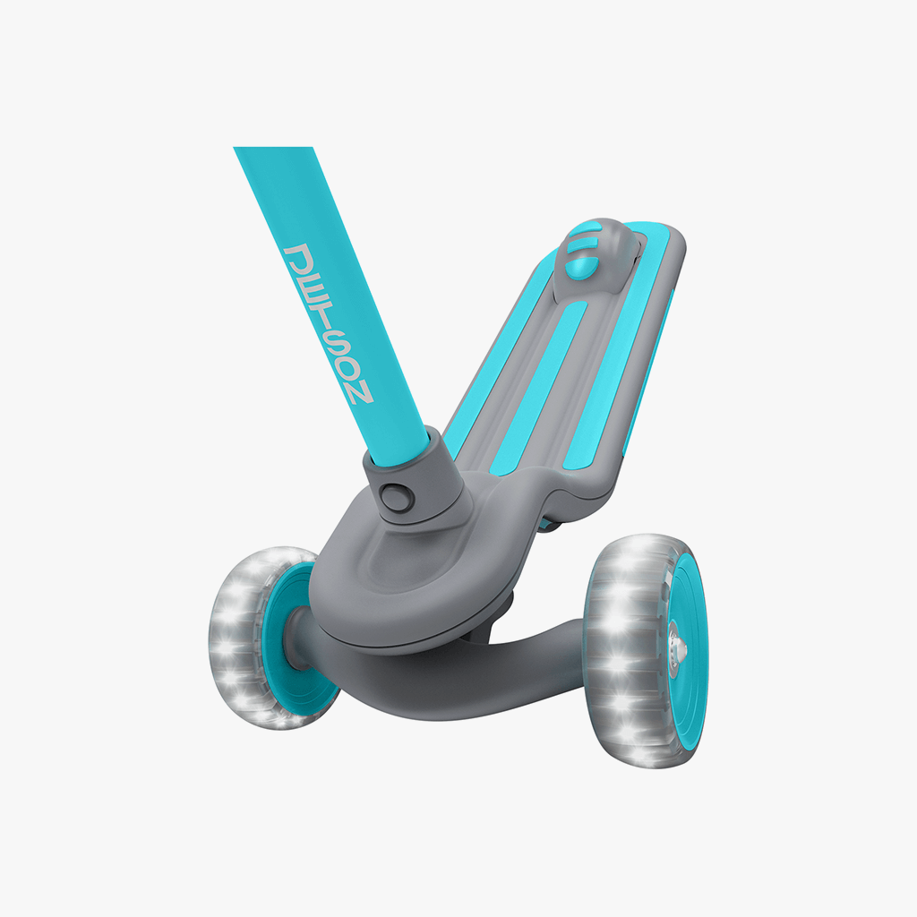 close up of the front wheels on the blue gleam kick scooter 